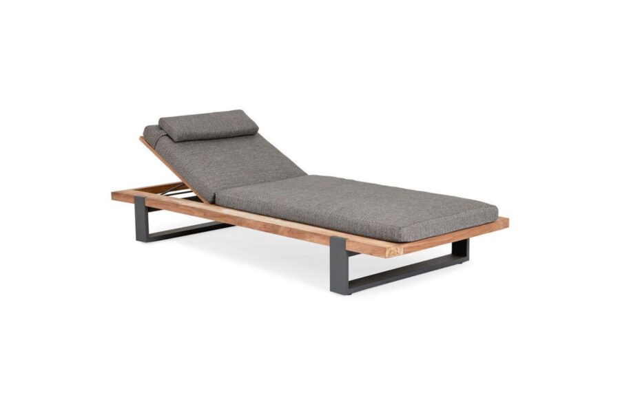 Suns nardo lounger